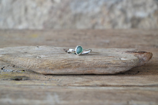 Teal Green Sea Glass & Molten Silver Ring - Size O