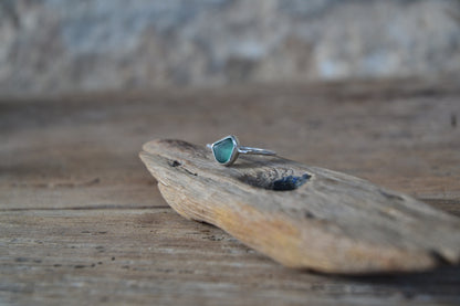 Teal Sea Glass & Molten Silver Ring - Size Q