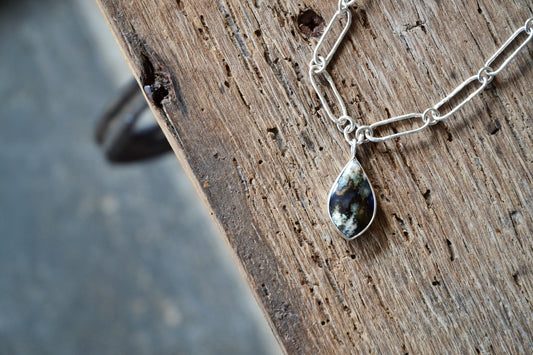 Linda Marie Plume Agate Necklace