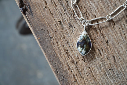 Linda Marie Plume Agate Necklace