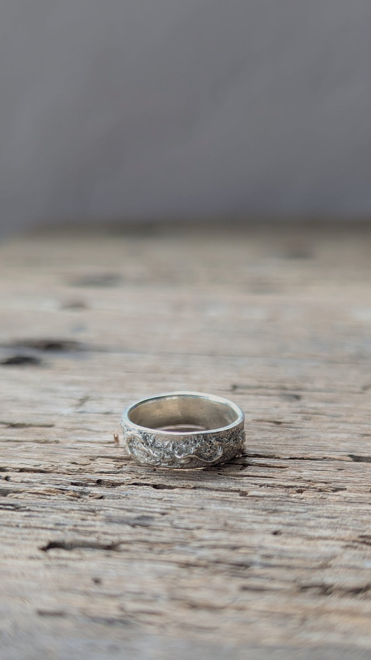Molten Silver Tideline Ring - Size N