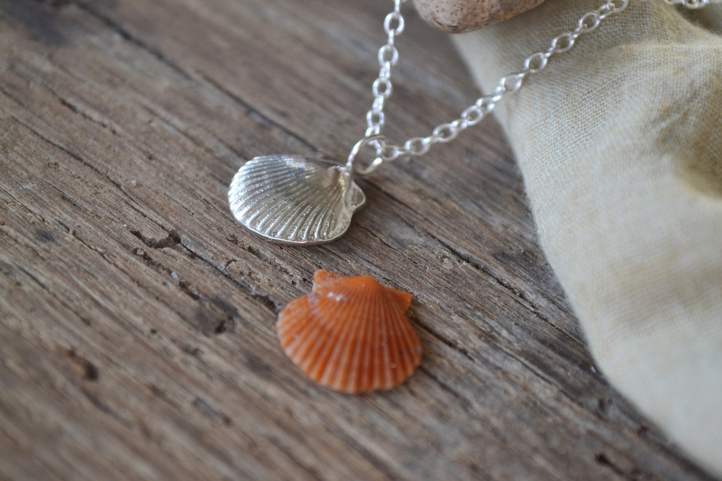 Silver Scallop Shell Necklace